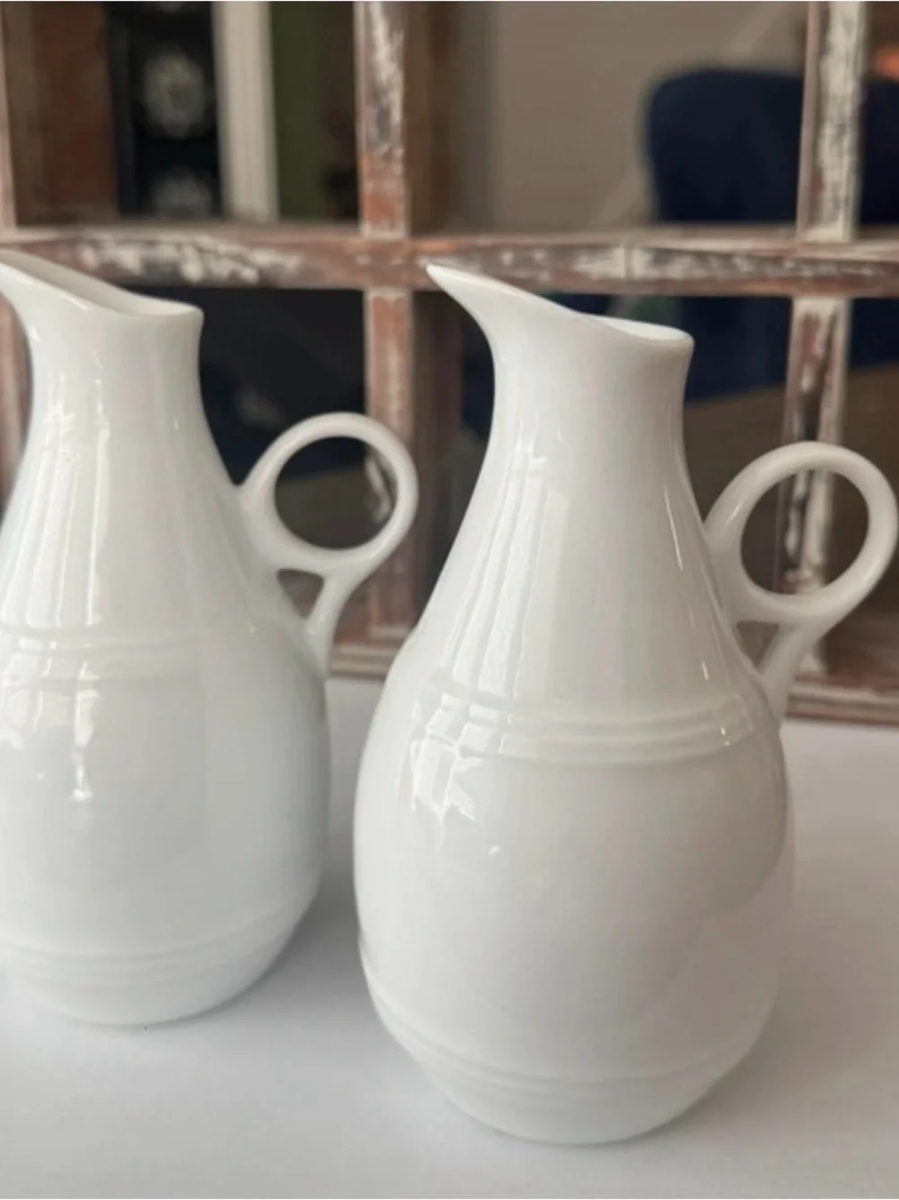 Elegant White Ceramic Cruets - Classic Serveware Accent